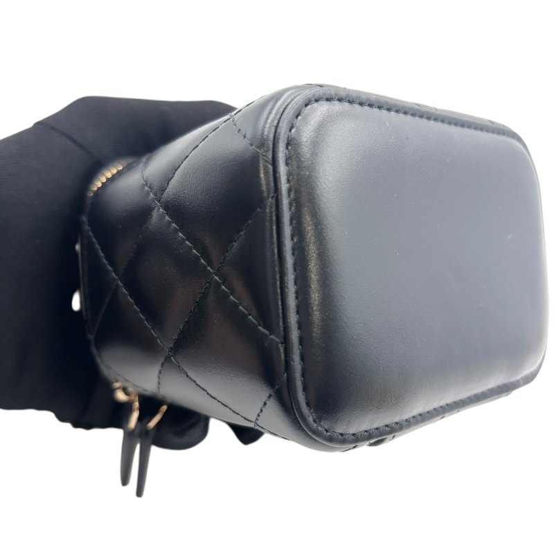 【美收精品】CHANEL 黑色金鍊小肩背包 B-995【隔月月中將轉賣至日本 上架期限30天】-6