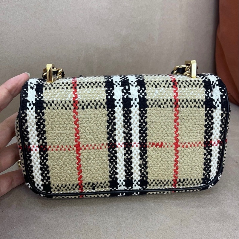 Burberry粗花呢Lola迷你鏈條包-1