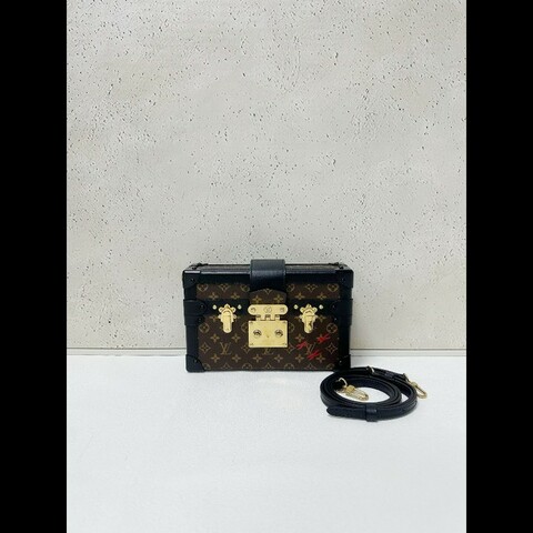 LV Petite Malle
老花硬盒子包