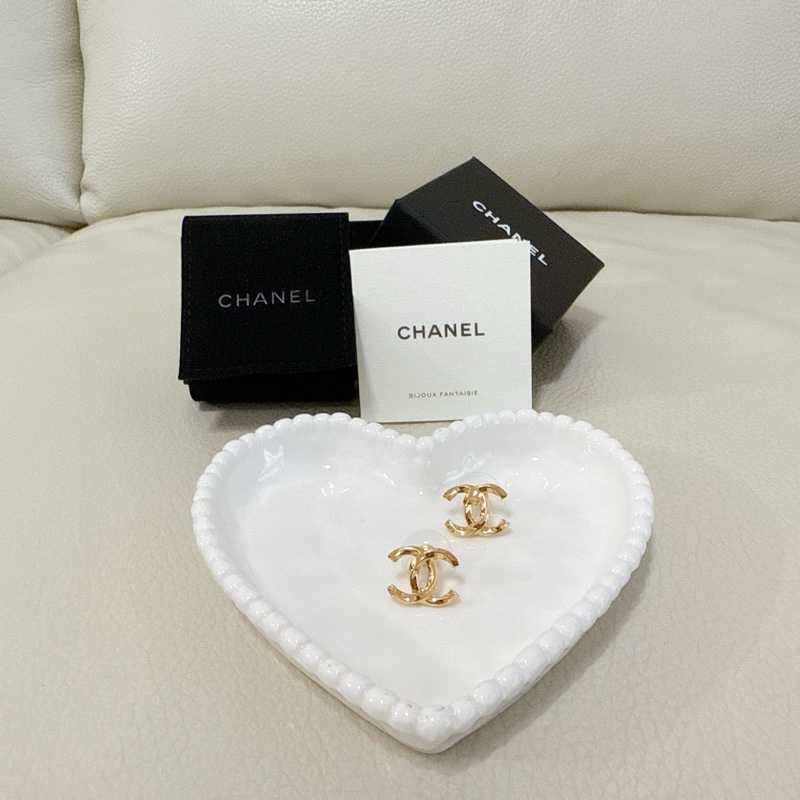 全新 香奈兒 Chanel 金色 logo 基本款 耳環-7
