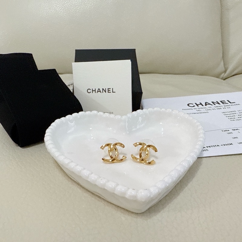 全新 香奈兒 Chanel 金色 logo 基本款 耳環-9