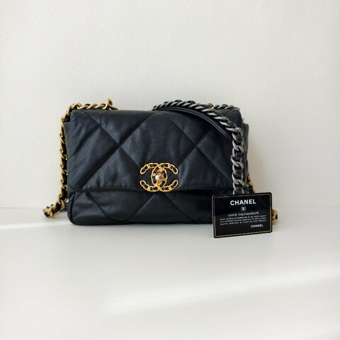 Chanel 香奈兒 19bag 黑金小號 29開有卡