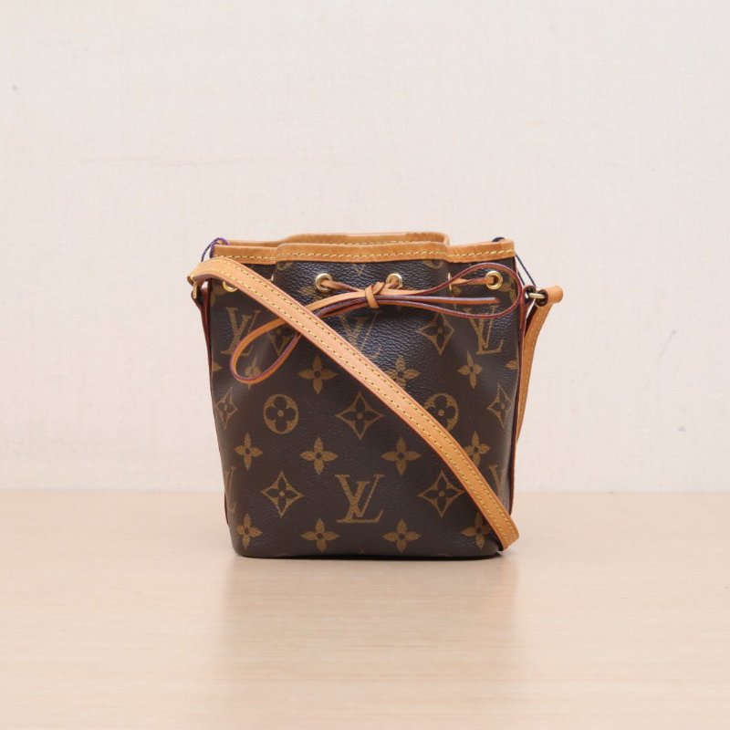 LOUIS VUITTON NOÉ水桶包Nano13老花PVC金扣2015肩背包-1