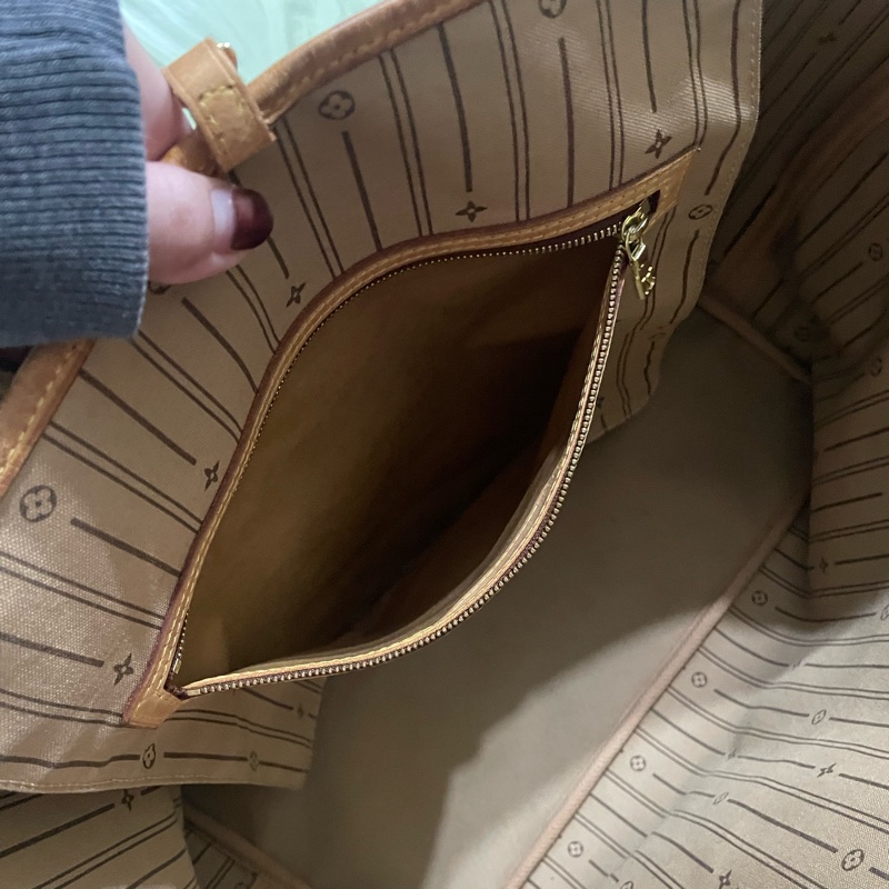 LV Neverfull GM-11