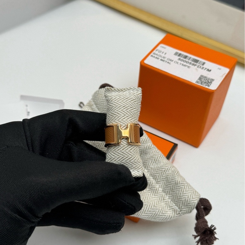 【全套❤️】HERMES olympe ring H 戒指 寬版小牛皮 m碼 金棕色 玫瑰金-1