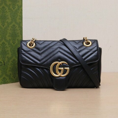 GUCCI GGMarmont肩背包小號26黑色牛皮金扣肩背包