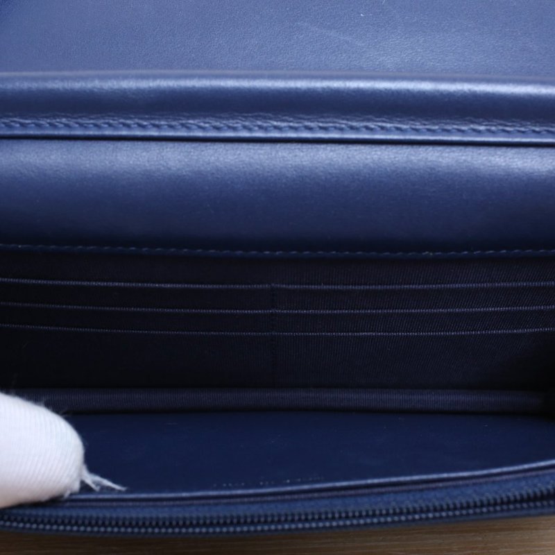 CHANEL GABRIELLE流浪WOC19藍色牛皮26開金扣肩背包-3