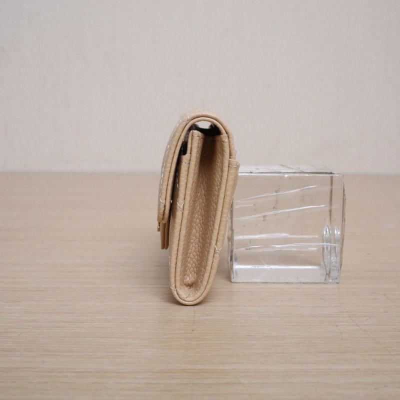 CHANEL CF短款口蓋錢包無後拉鏈11.5米色荔枝牛皮31開金扣肩背包-3