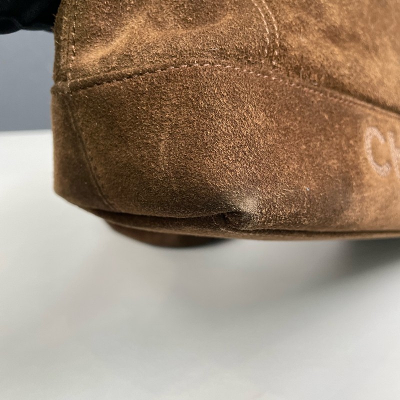 Chanel 棕色麂皮肩背包 中古款-21
