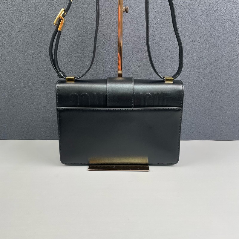 Dior迪奧 黑色全皮金扣Montaigne蒙田30 肩背包-1