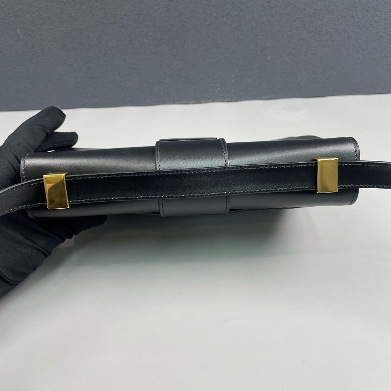 Dior迪奧 黑色全皮金扣Montaigne蒙田30 肩背包-5