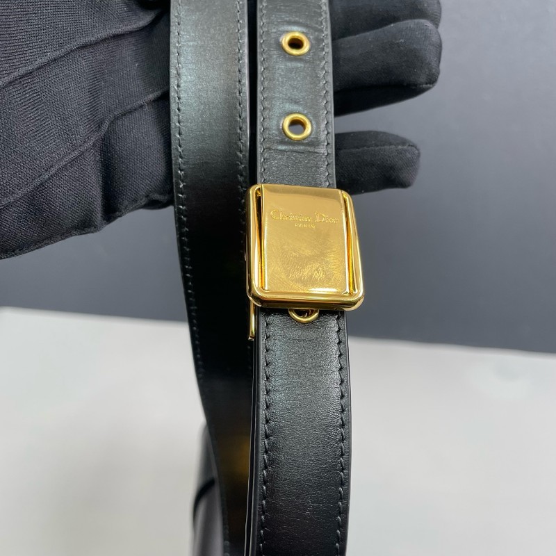 Dior迪奧 黑色全皮金扣Montaigne蒙田30 肩背包-8