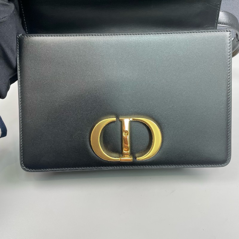 Dior迪奧 黑色全皮金扣Montaigne蒙田30 肩背包-17