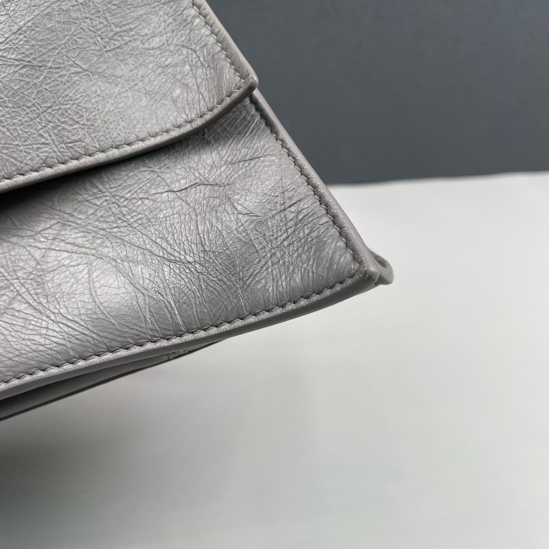 Balenciaga灰色全皮金扣Crush中號鏈條包 肩背包-20