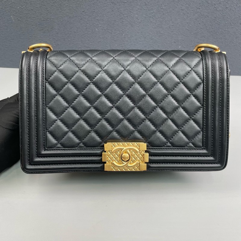 Chanel香奈兒 黑色全皮菠蘿金扣Leboy中號鏈條包-15