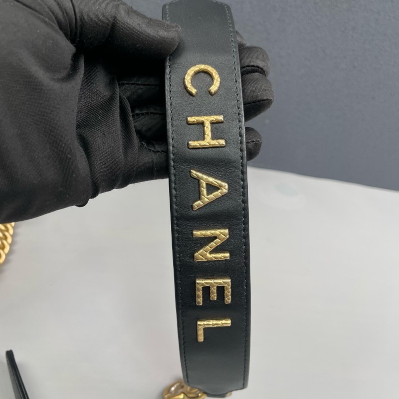 Chanel香奈兒 黑色全皮菠蘿金扣Leboy中號鏈條包-33