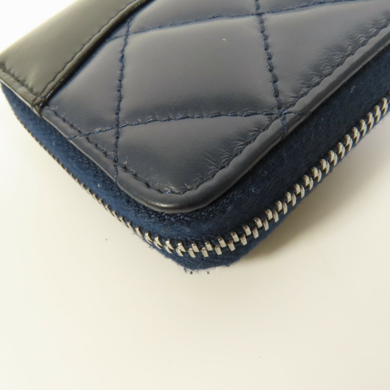 CHANEL 牛皮皮革Card Case金扣卡片套-13