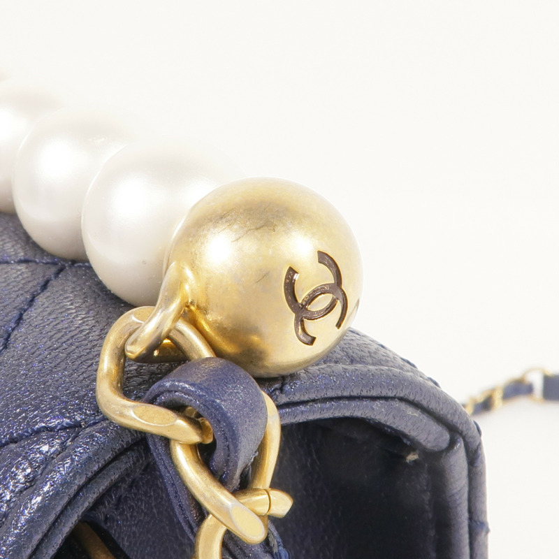 CHANEL 牛皮皮革Chain Shoulder金扣肩背袋-6