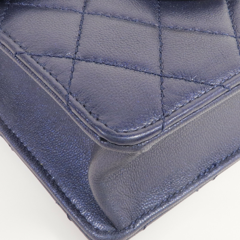 CHANEL 牛皮皮革Chain Shoulder金扣肩背袋-8