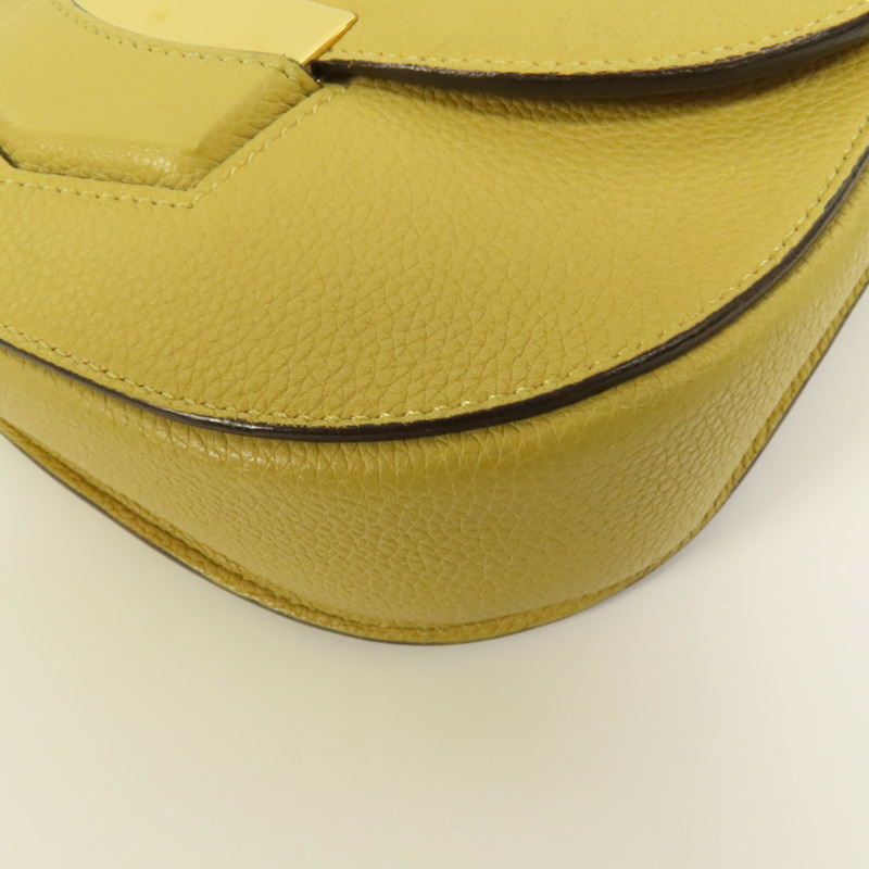 CELINE 牛皮皮革Trotteur金扣肩背袋-13