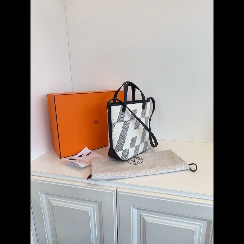 Hermes Cabas H En Biais27 small-1
