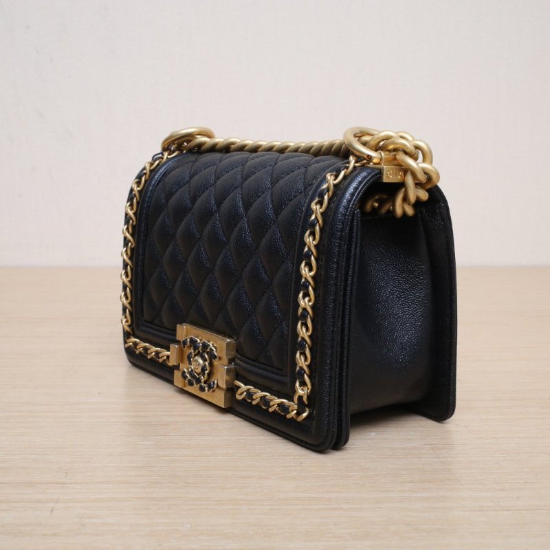 CHANEL 23PLeboy小號20.5黑色荔枝牛皮晶片開皮穿鏈扣皮穿鏈滾邊肩背包-4