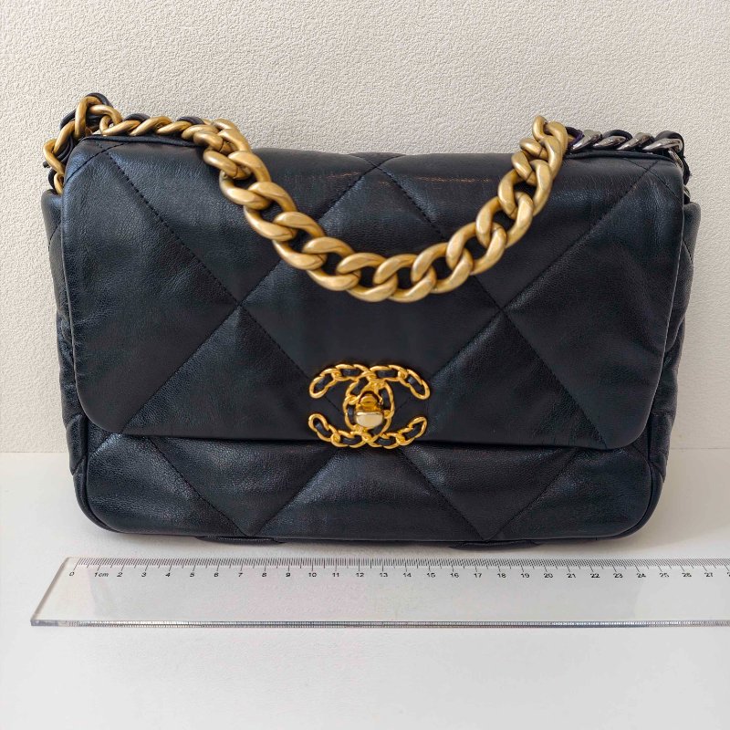 Chanel 香奈兒 19bag 黑色羊皮小號單肩包斜挎包 30開有卡2020年-23