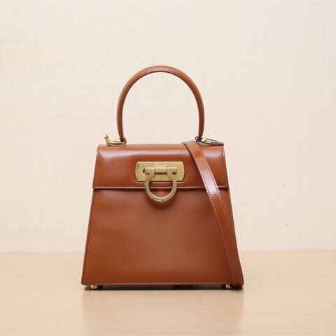 FERRAGAMO 中古Box皮博物館手提斜跨包小號焦糖色牛皮肩背包