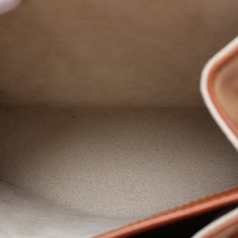 FERRAGAMO 中古Box皮博物館手提斜跨包小號焦糖色牛皮肩背包-3