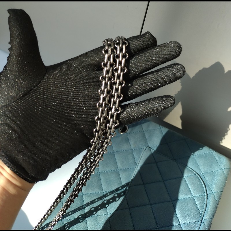 Chanel 銀鍊藍色霧面牛皮方釦肩側包 2.55-13