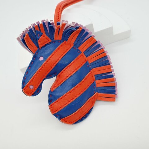 Hermès 愛馬仕 Geegee Savannah 橘藍 小羊皮 小斑馬吊飾 Z刻