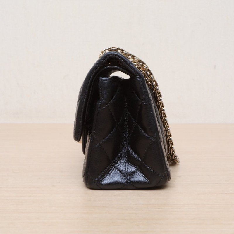 CHANEL 2.55口蓋包迷你20黑色荔枝牛皮18開金扣肩背包-4