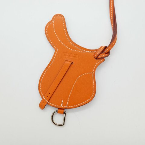 Hermès 愛馬仕  Paddock Selle 馬鞍造型小牛皮鑰匙圈 吊飾 橘色