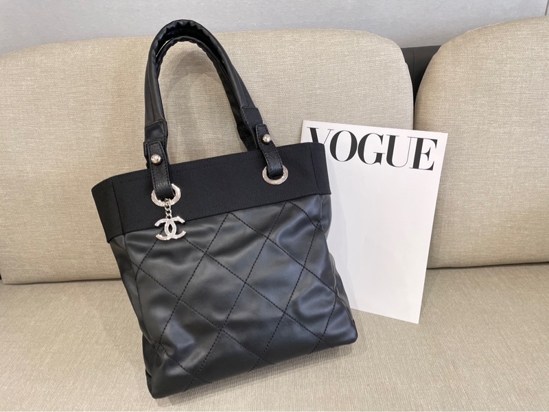 Chanel 比亞里茲牛皮肩背購物包黑手提包-0