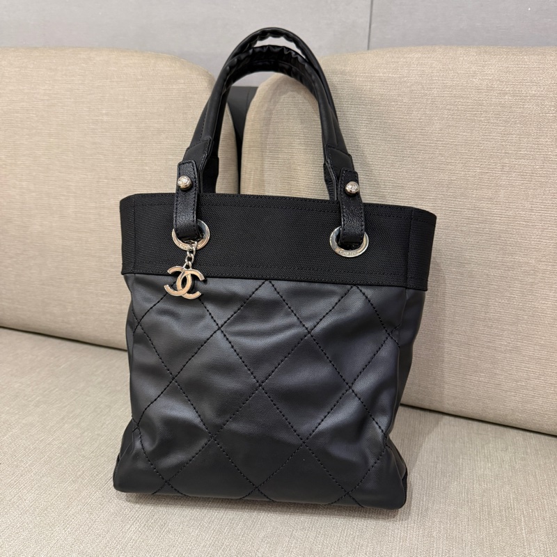 Chanel 比亞里茲牛皮肩背購物包黑手提包-1