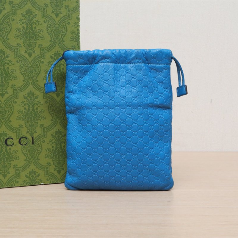 GUCCI 藍色羊皮壓紋收納包肩背包-0