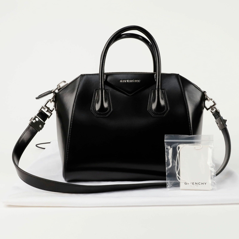 GIVENCHY Antigona 小號手提單肩包 BB05117014-0