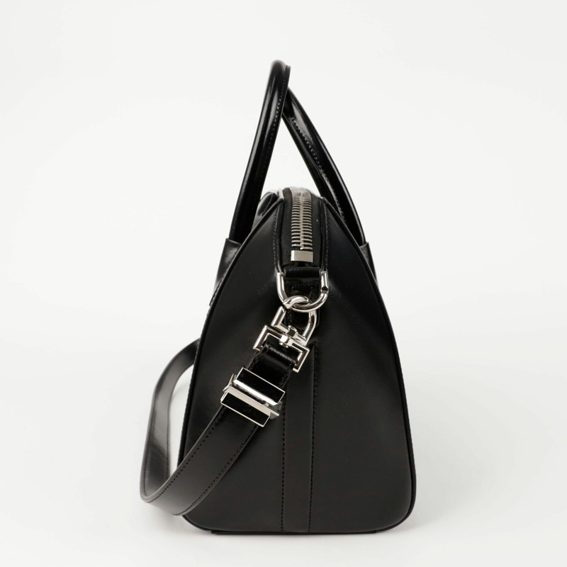 GIVENCHY Antigona 小號手提單肩包 BB05117014-2