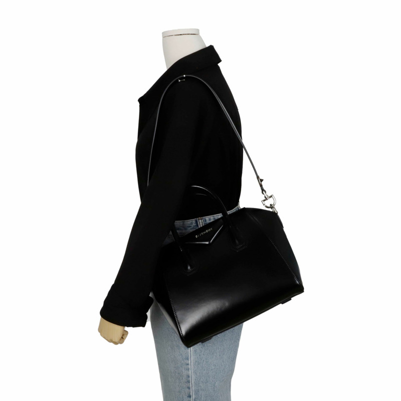 GIVENCHY Antigona 小號手提單肩包 BB05117014-8