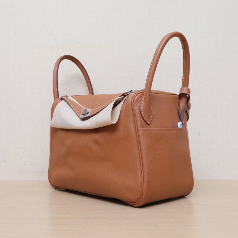 HERMES Lindy3037金棕色EC皮D刻銀扣肩背包-3