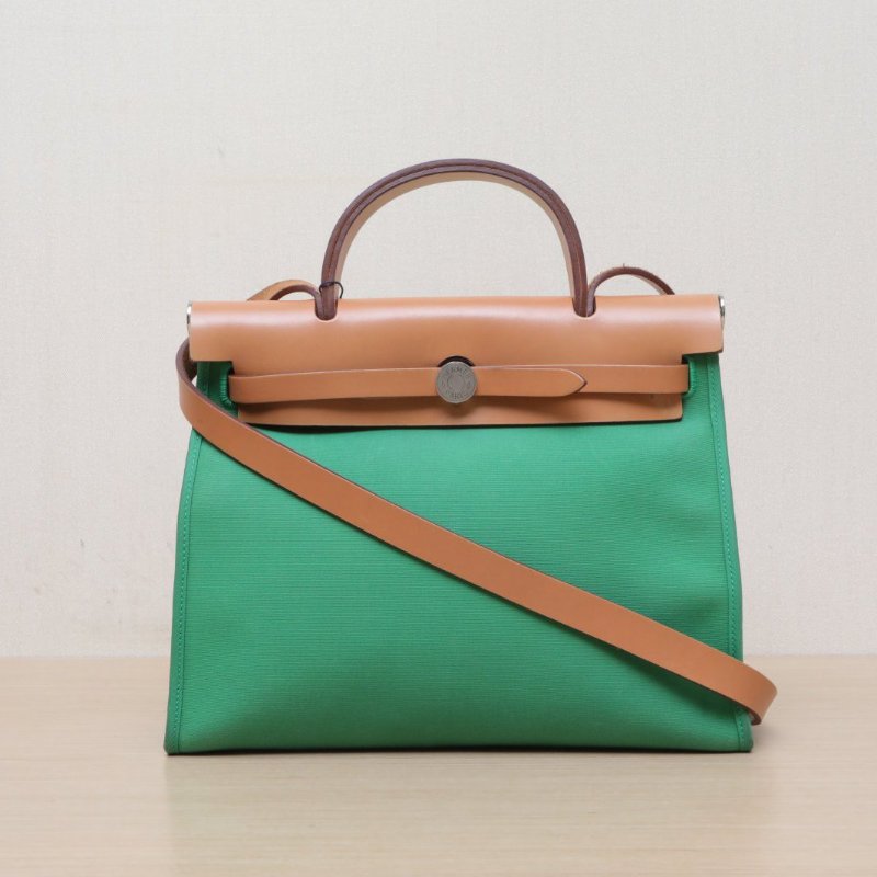 HERMES Herbag311K竹子綠帆布/Hunter牛皮X刻銀扣肩背包-1