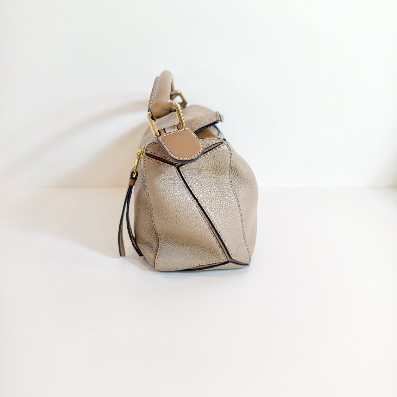loewe 羅意威puzzle 幾何包 小號卡其色牛皮 斜挎包單肩包 金色五金 可拆卸肩帶-2