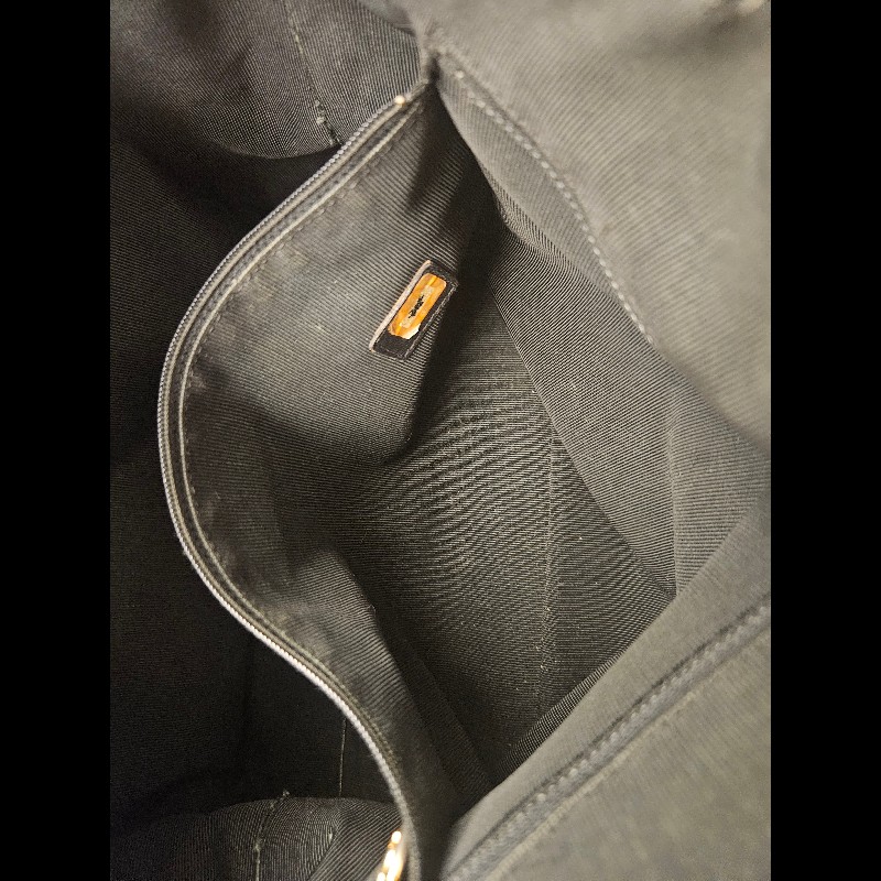 Chanel 黑色 荔枝 牛皮 托特包-10