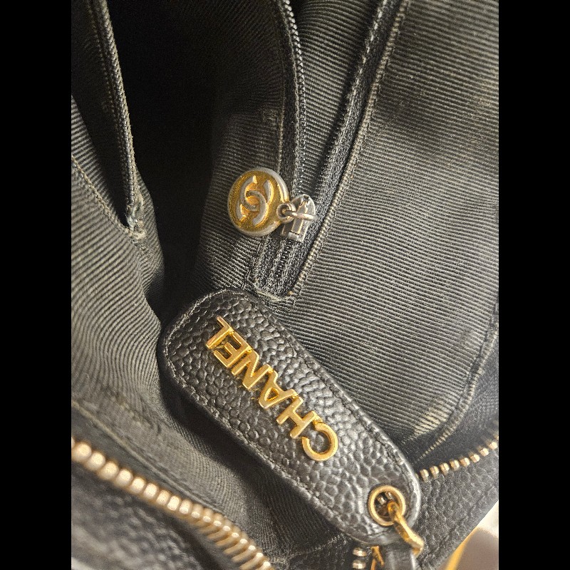 Chanel 黑色 荔枝 牛皮 托特包-15