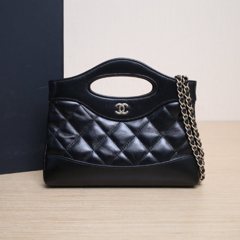 CHANEL 31BagNano橫版20.5黑色羊皮鐳射標金扣肩背包-0