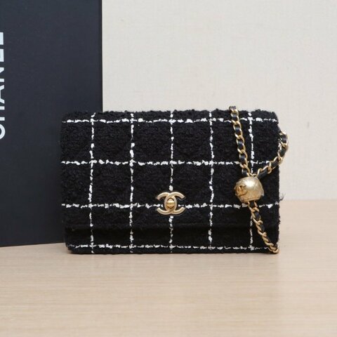 CHANEL 23KCFWOC19黑色毛呢晶片開金扣金球調節扣肩帶肩背包