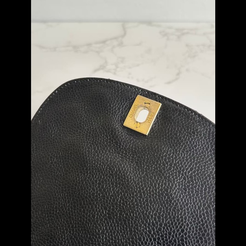 【LA LUNE】中古包 Chanel黑色金旋轉扣馬鞍包 斜背包 單肩包 側背包 二手包-6