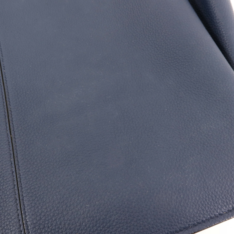 CELINE 牛皮皮革Tri-Fold金扣肩背袋-10