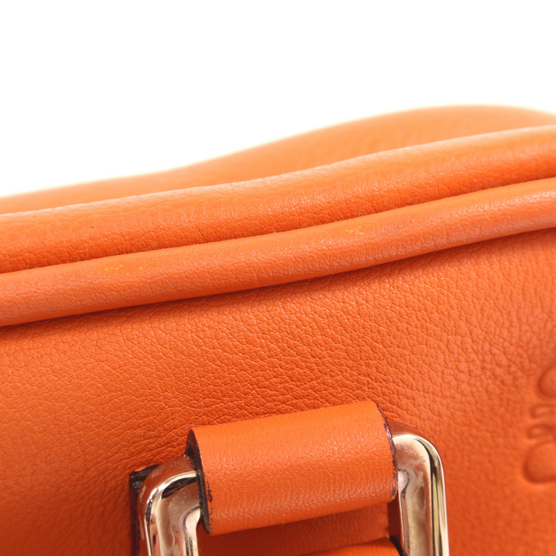 LOEWE 牛皮皮革2 Way Shoulder銀扣手挽肩背兩用袋-15