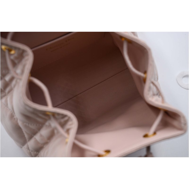 DIOR迪奥Caro小號淡粉色皮革雙肩背包-5